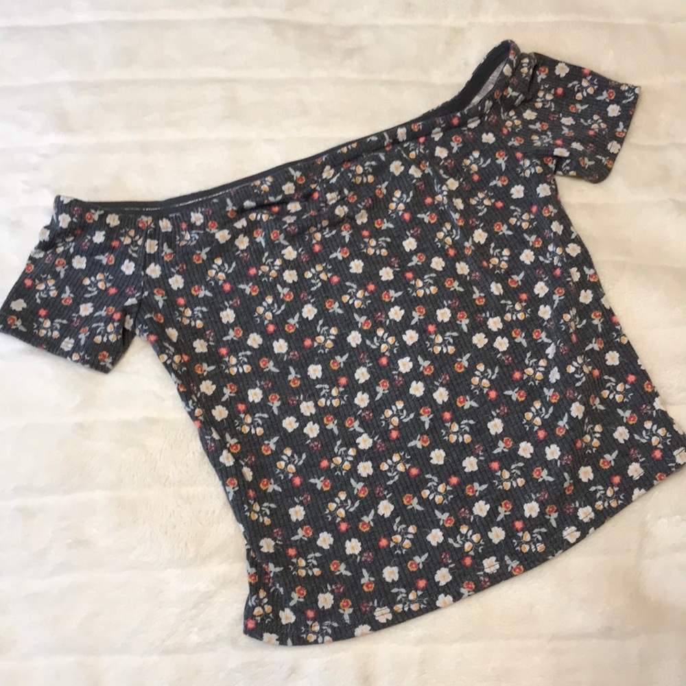 Floral top